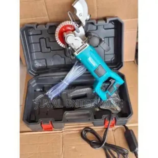 Wall Chaser Makita - main view