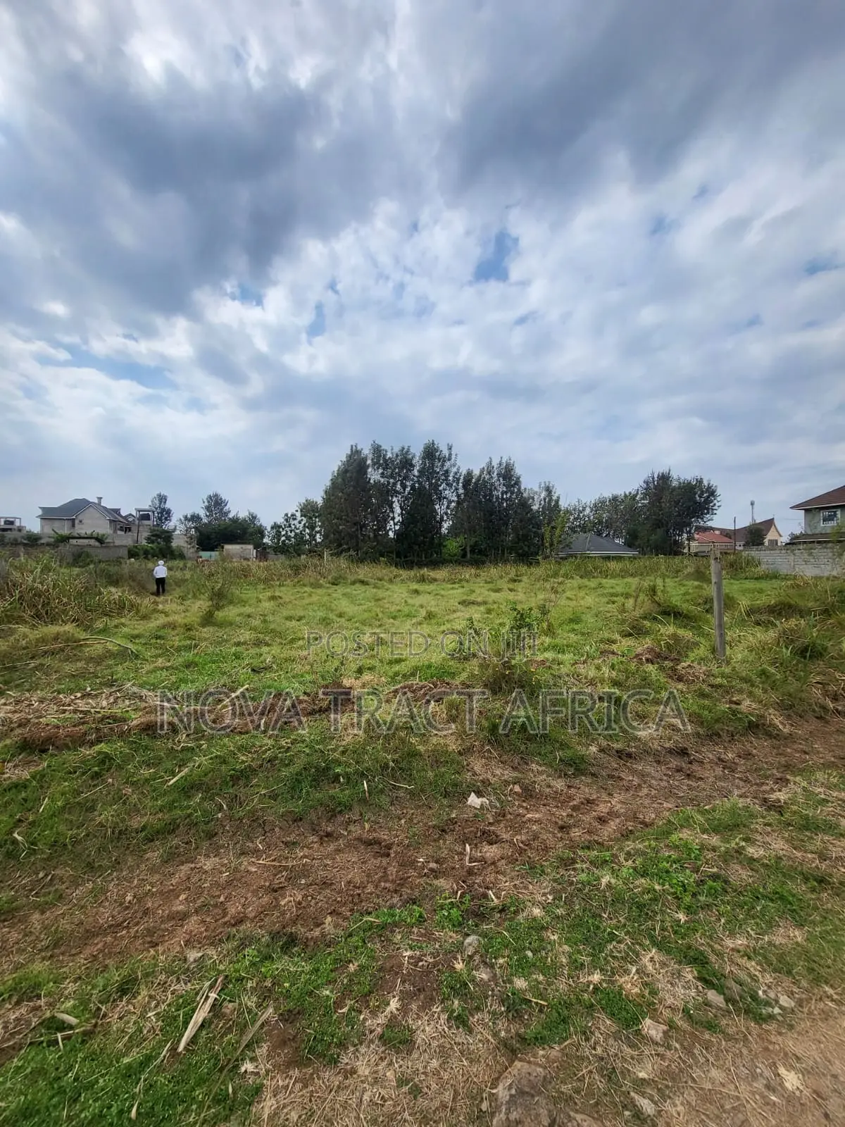 1/4 Acre Plots for Sale