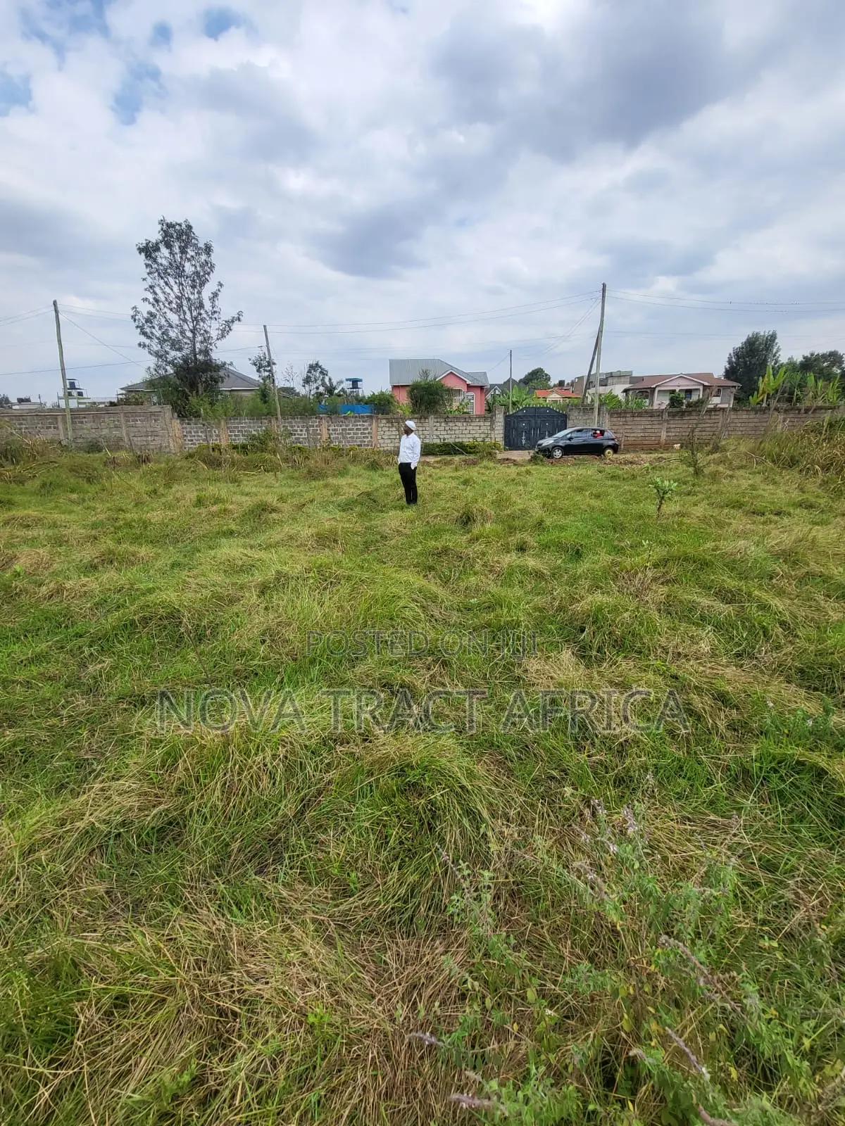 1/4 Acre Plots for Sale