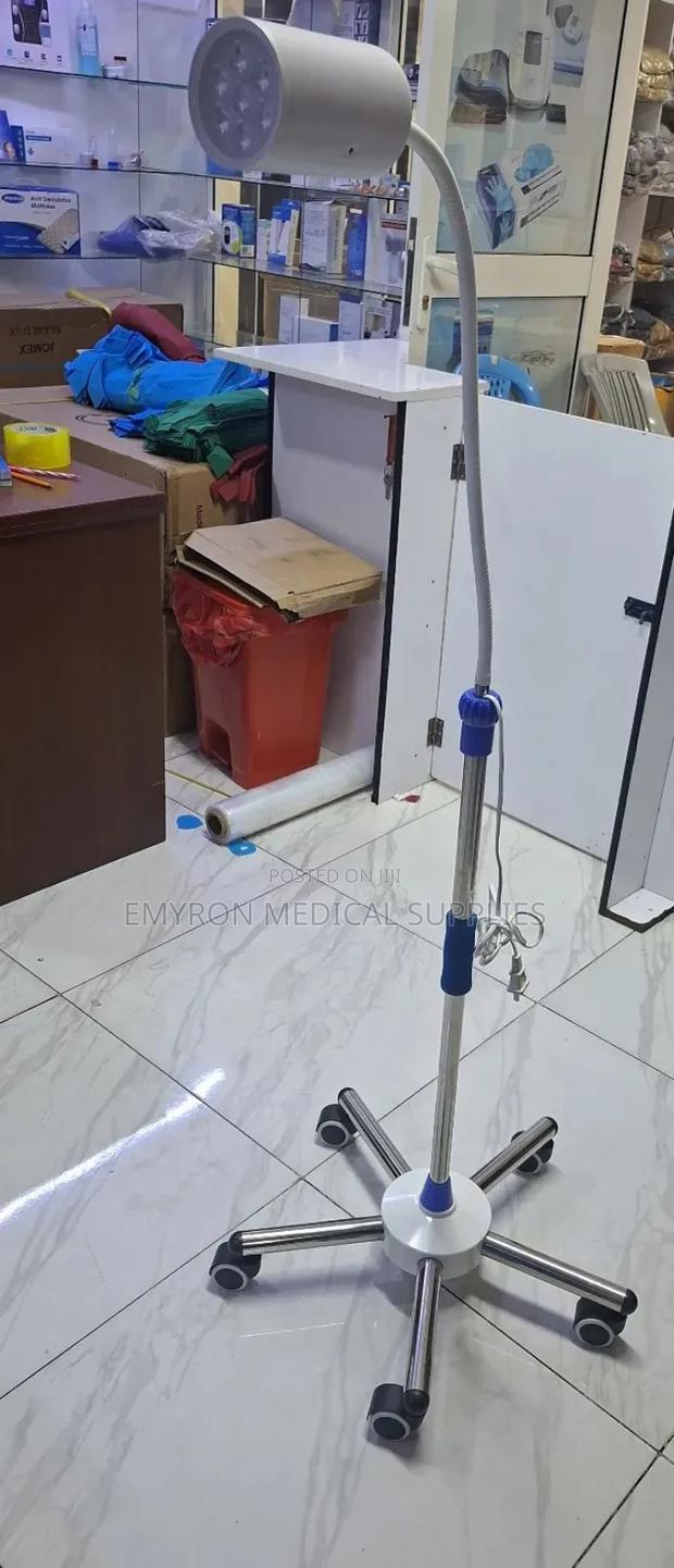 Examination Light - main view