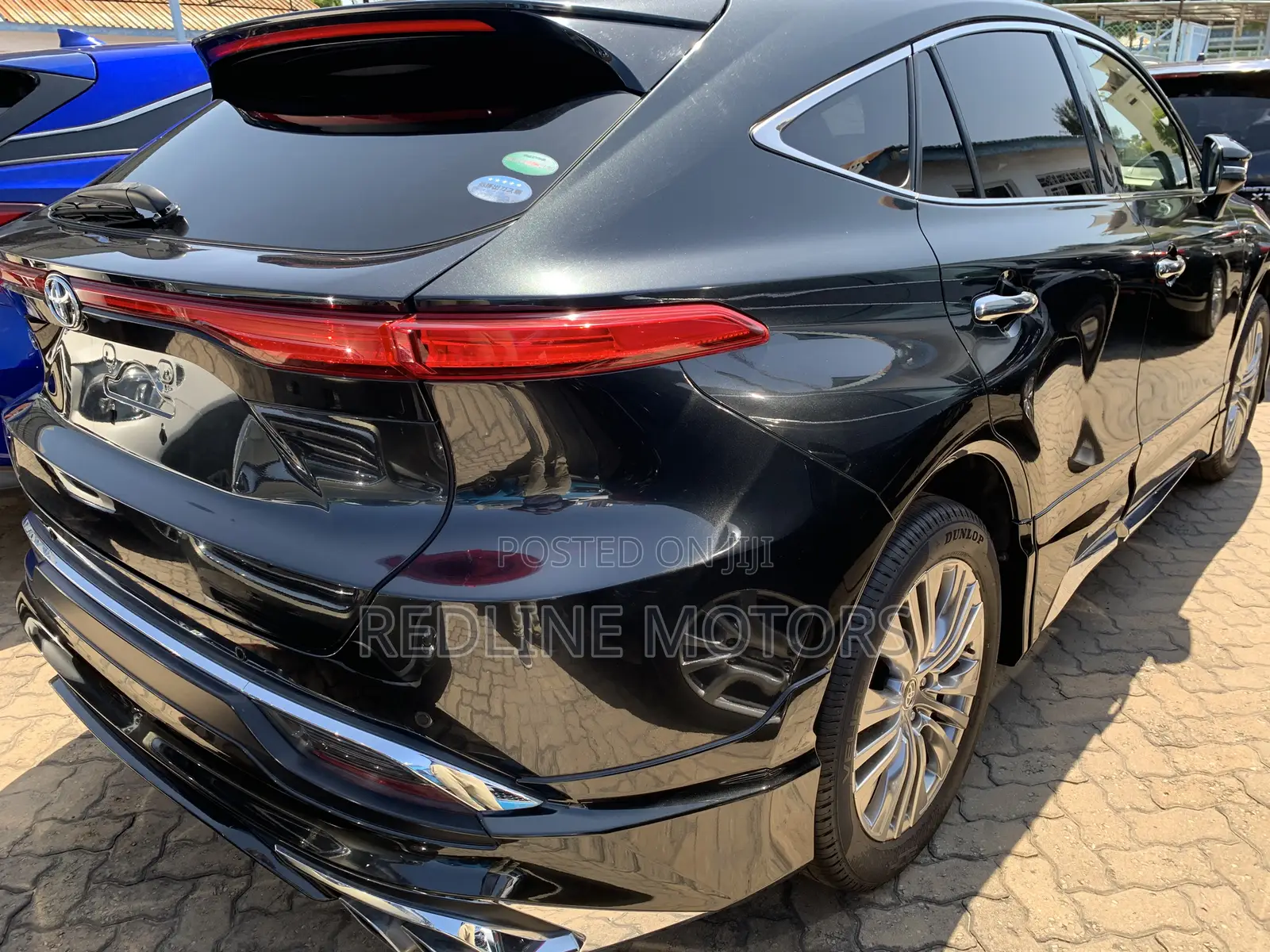 Toyota Harrier 2.0 4WD 2021 Black