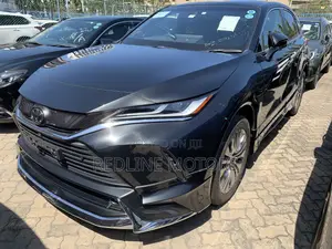 Toyota Harrier 2.0 4WD 2021 Black
