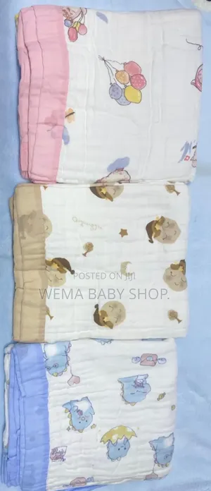Baby Muslin Shawl/Swaddle Blanket (1m×1.5m)