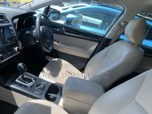 Subaru Outback 2.5i Premium AWD 2018 Green