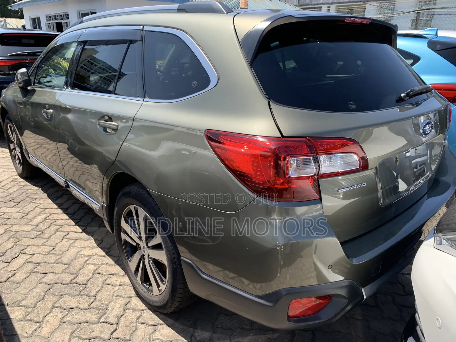 Subaru Outback 2.5i Premium AWD 2018 Green