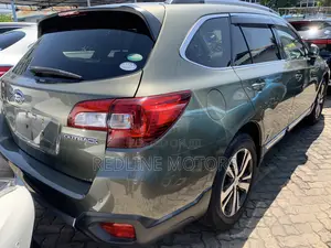 Subaru Outback 2.5i Premium AWD 2018 Green