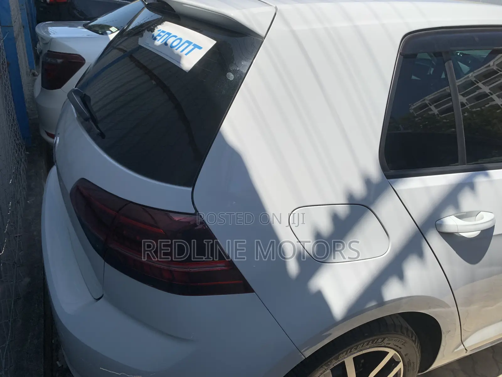 Volkswagen Golf TSI S FWD 2018 Off white