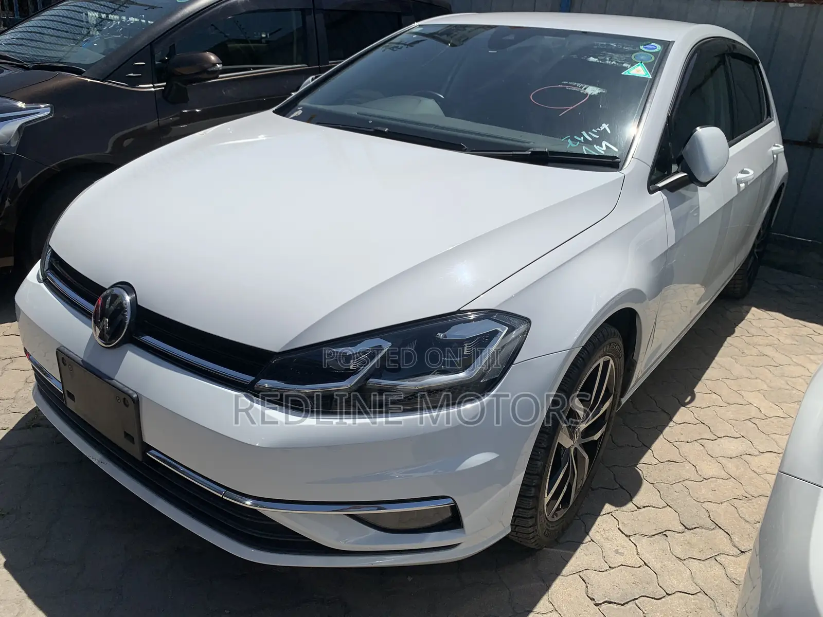 Volkswagen Golf TSI S FWD 2018 Off white