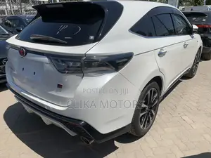 Toyota Harrier 2.0 Turbo 2018 Pearl