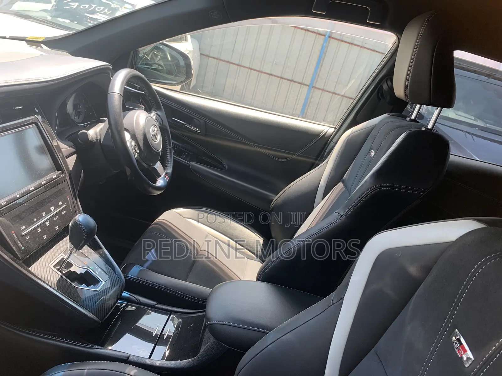 Toyota Harrier 2.0 Turbo 2018 Pearl