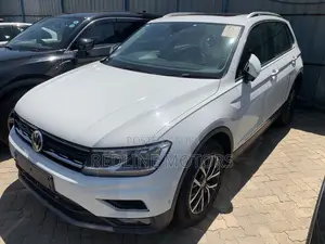 Volkswagen Tiguan 2.0T SE FWD 2018 White