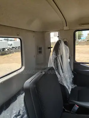 Brand New - Mahewa Mitsubishi Fuso Fn62 Heavy Duty - Long Chassis