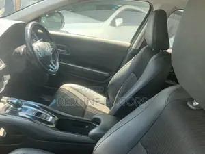 Honda Vezel 1.5 Hybrid 2WD 2018 White