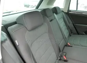 Volkswagen Tiguan 2018 Silver