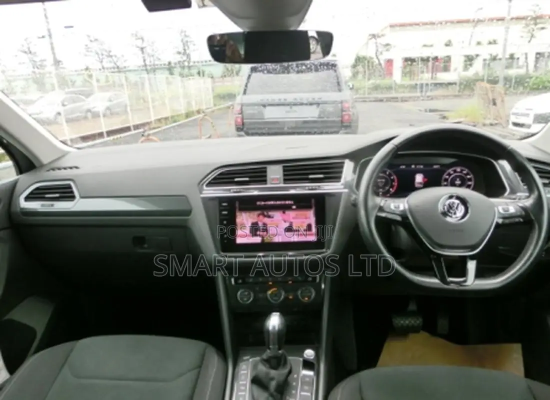 Volkswagen Tiguan 2018 Silver
