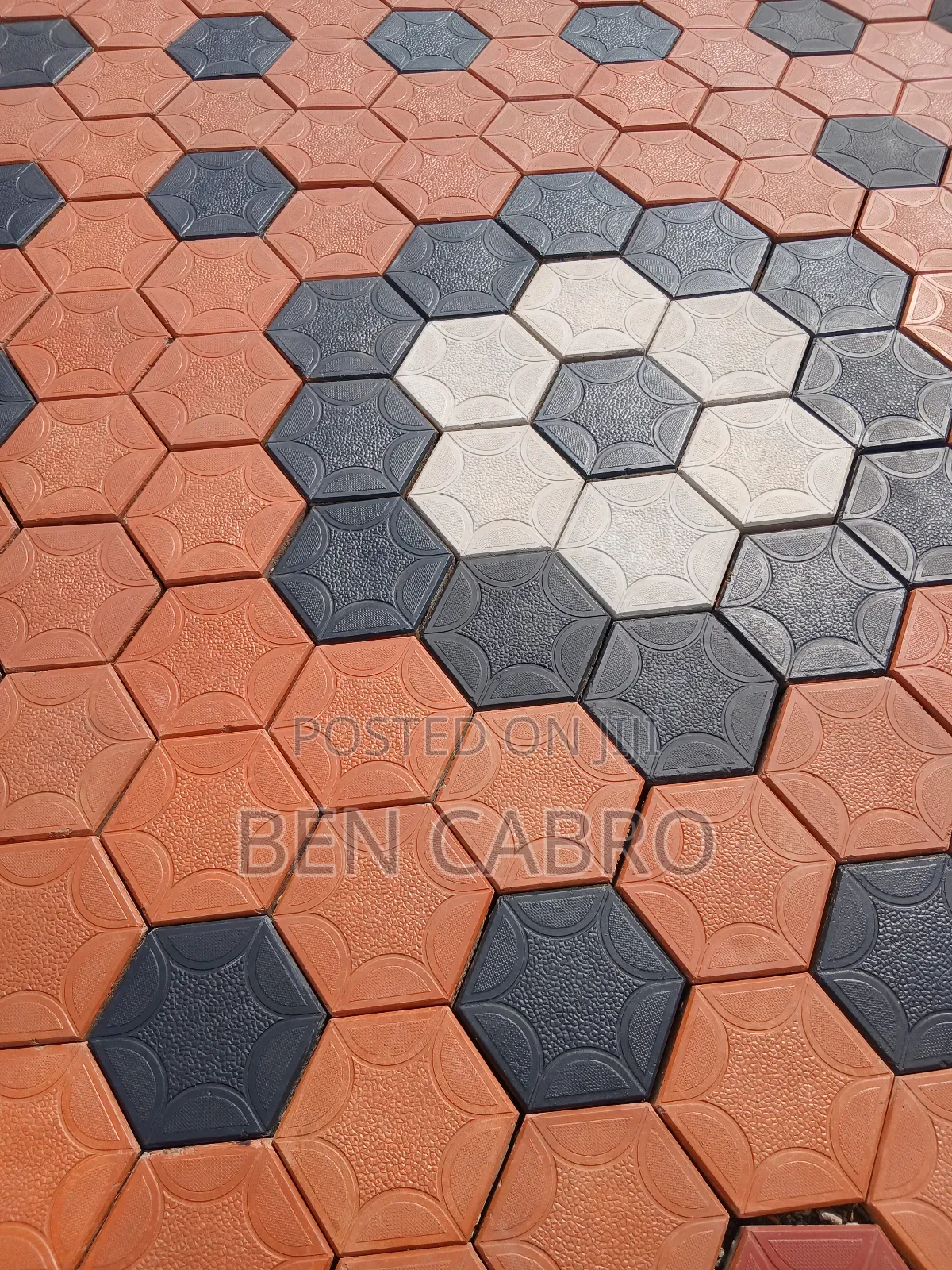 Hexagon Cabros Platinum Cabros