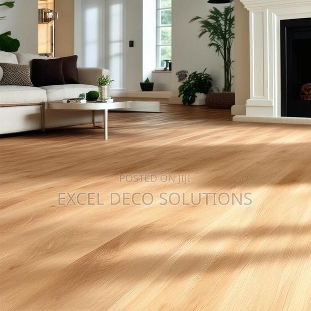 Durable Laminate Flooring | 8mm 12mm Boards for Modern Interiors - main view