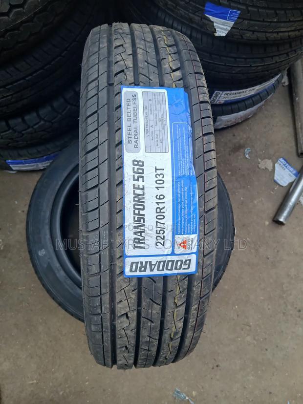 Goodaderd 225/70r16
