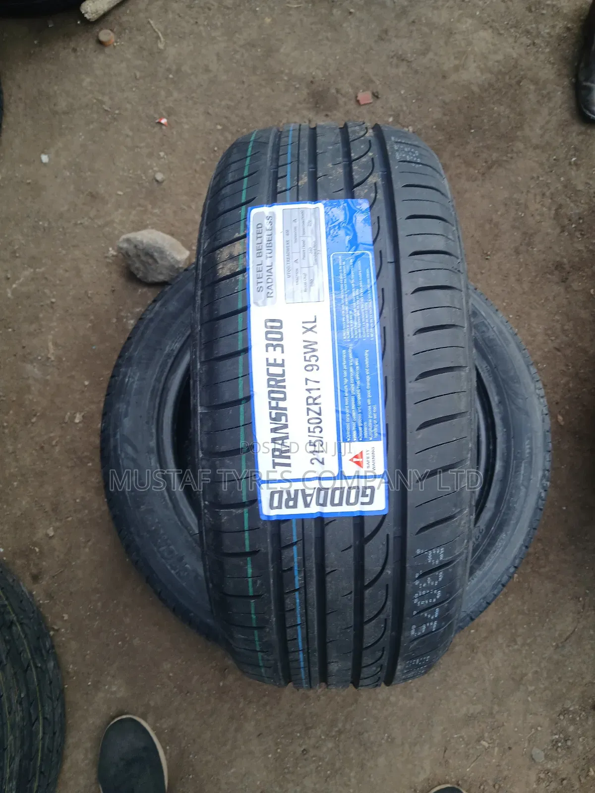 Goodaderd 215/50r17