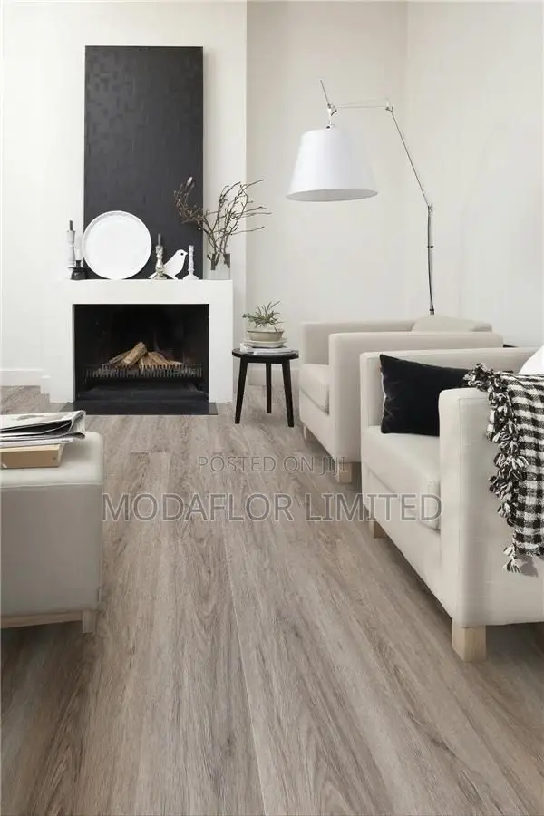 Scratch-Resistant Laminate Floor Boards – 8mm 12mm