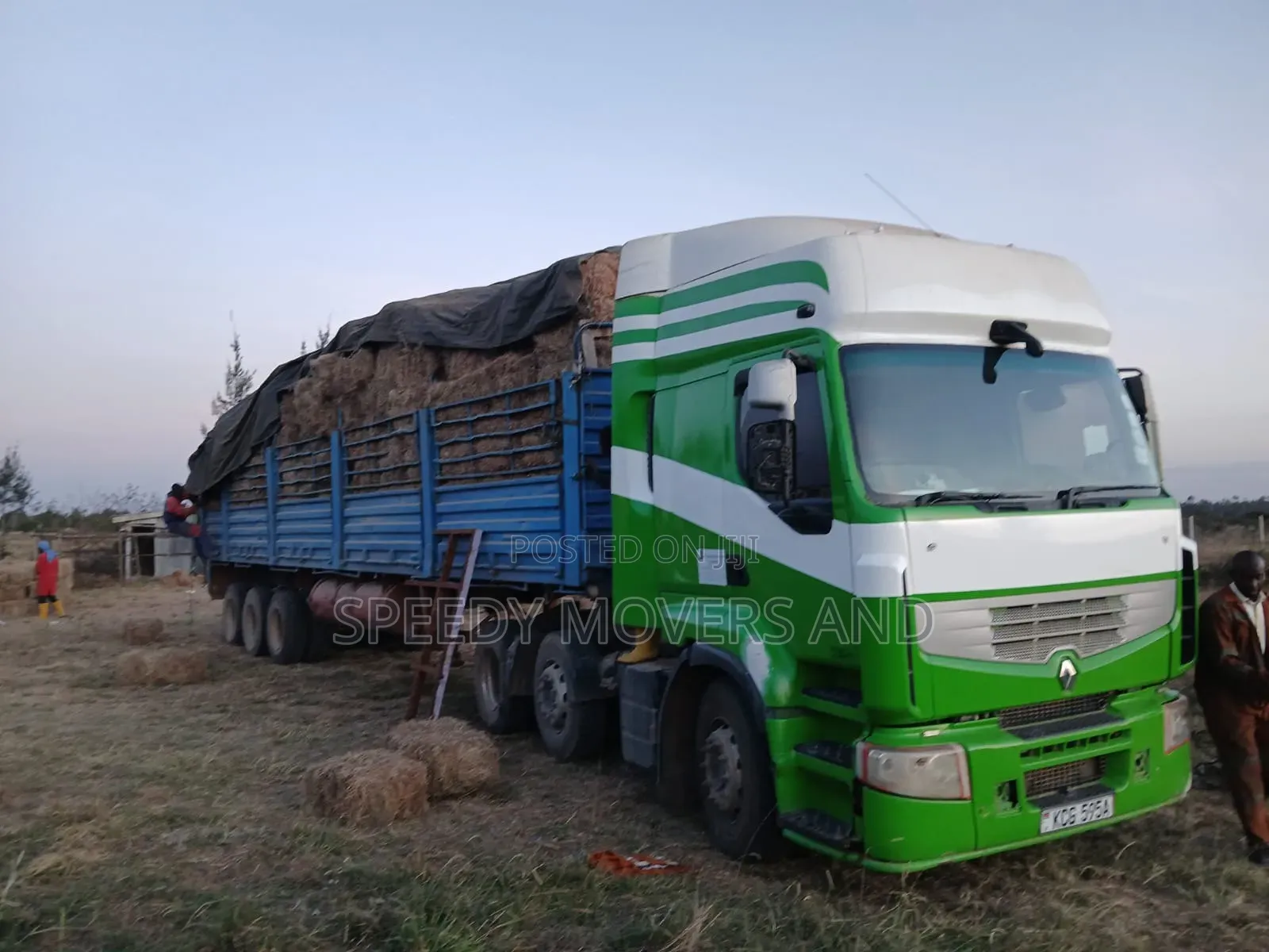 High Sided Trailer Available for Load Delivery and Transportation