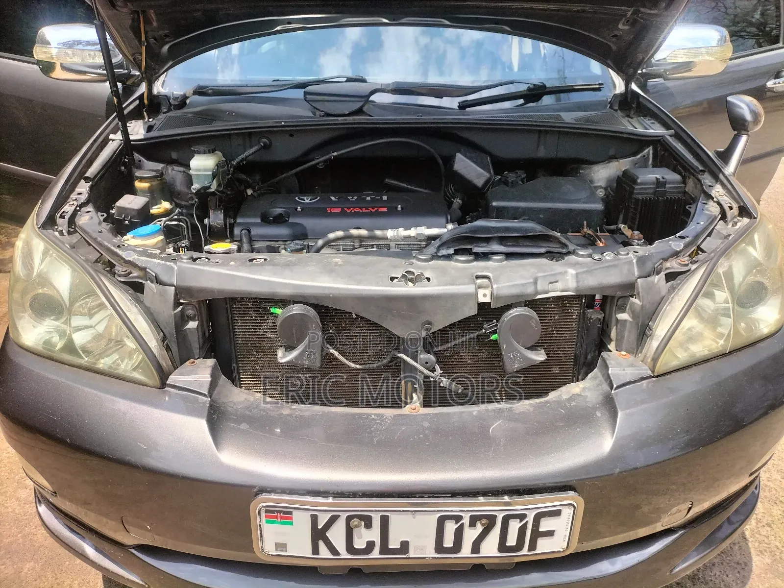 Toyota Harrier 2010 Gray