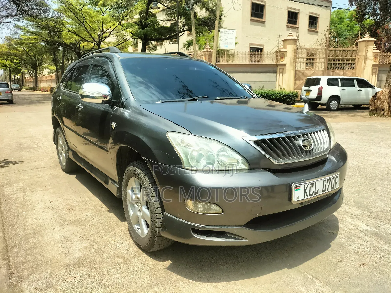 Toyota Harrier 2010 Gray