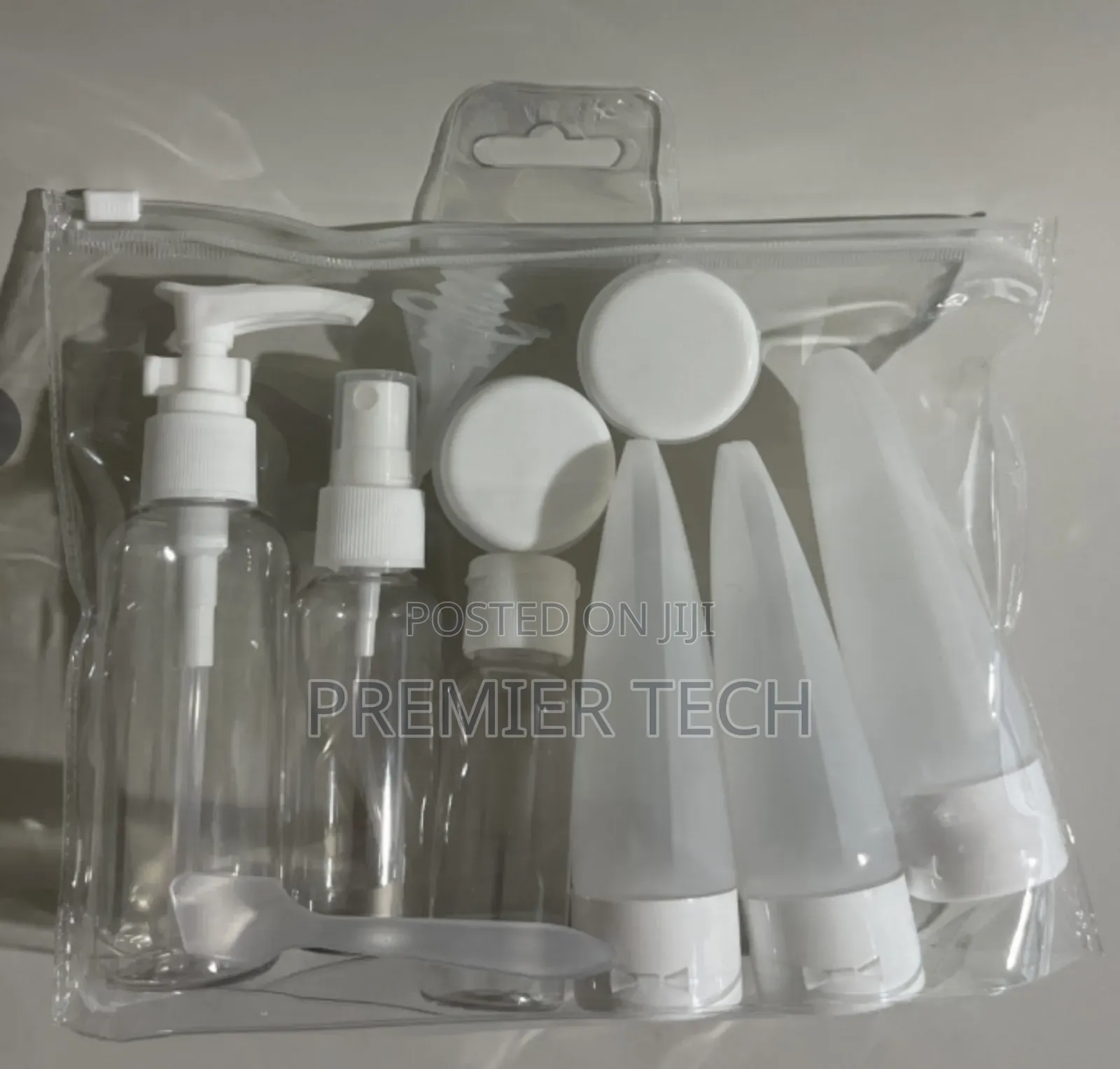 *Cosmetics 11pc Storage Set