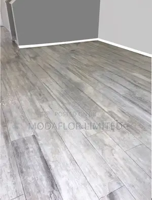 Stylish Laminate Floor Boards | 8mm 12mm Thickness