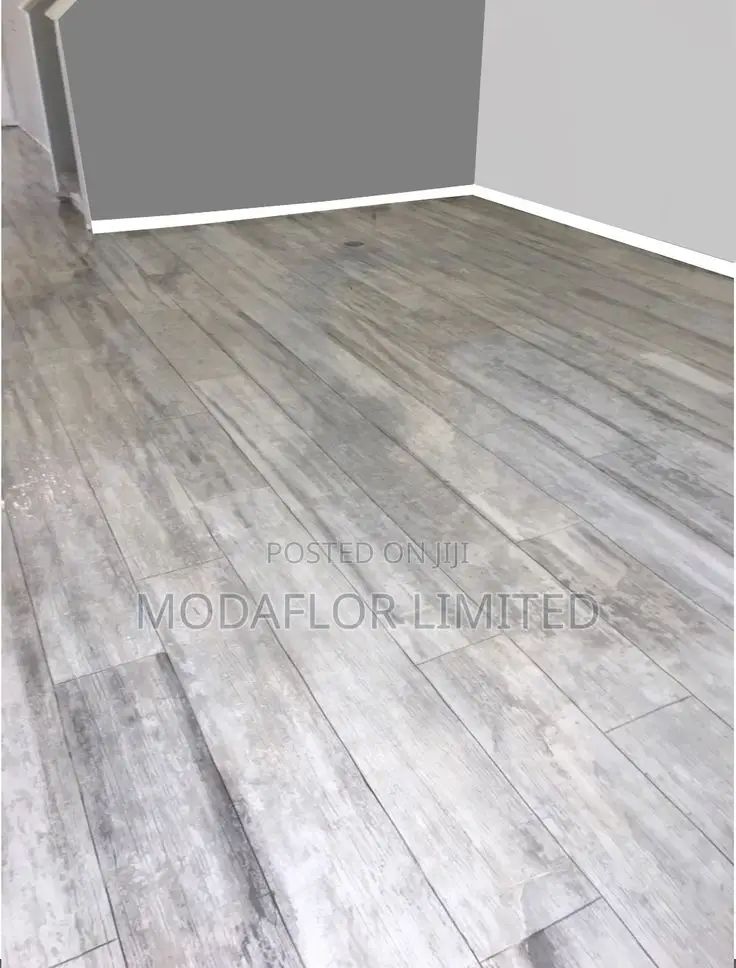 Stylish Laminate Floor Boards | 8mm 12mm Thickness