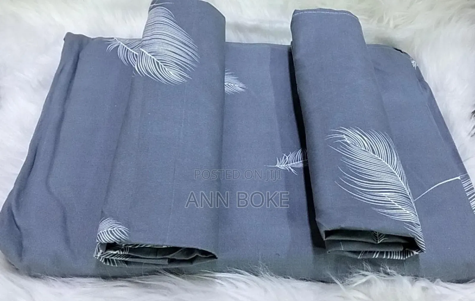  *4 Pc Bedsheets* 
2 PCS Bedsheets 
2 PCS Pillow Cases Cotton