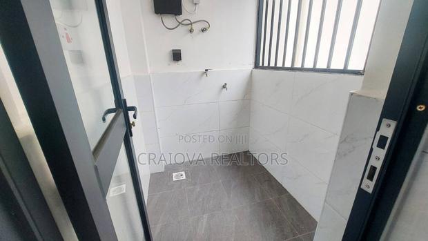 2bdrm Apartment in Kilimani for rent - thumbnail 9