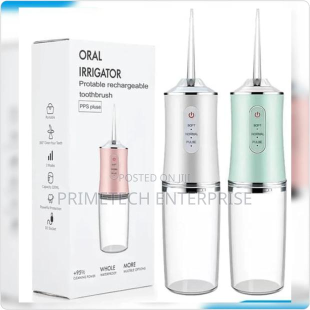 Rechargeable Water Flosser Oral Irrigator - main view