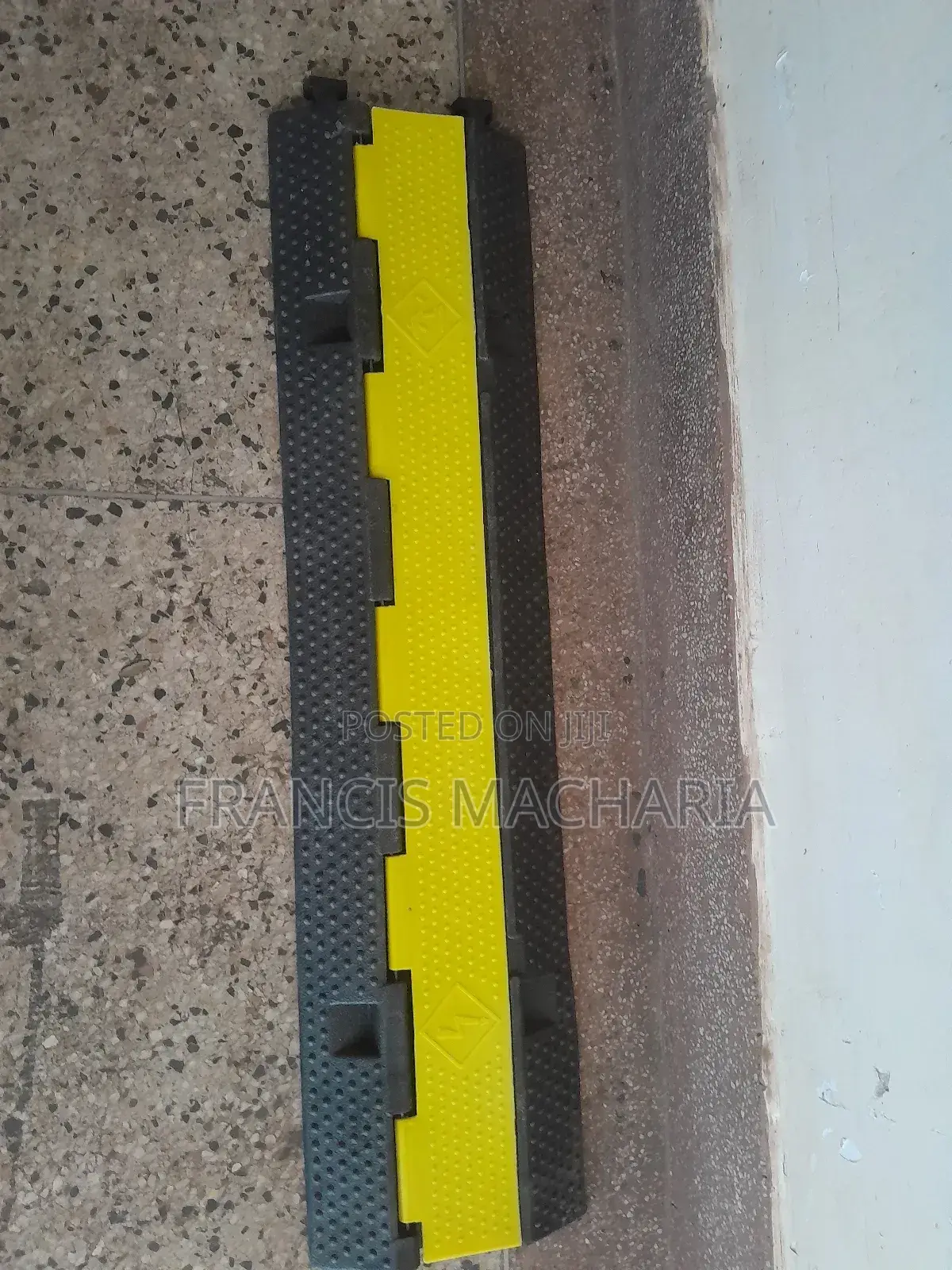 Reflective Rubber Cable Protector Lamp