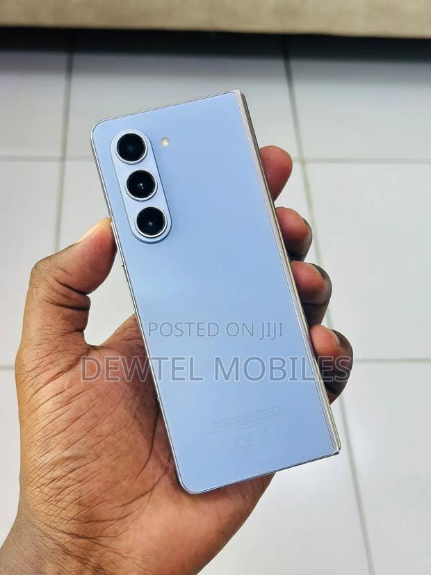 Samsung Galaxy Fold 5G 512 GB Blue - thumbnail 3