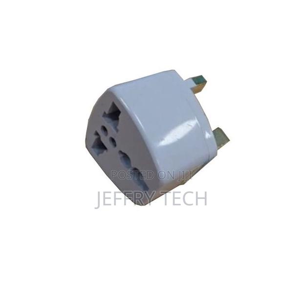 Universal Travel Ac Multi-Socket Plug Adapter - thumbnail 3
