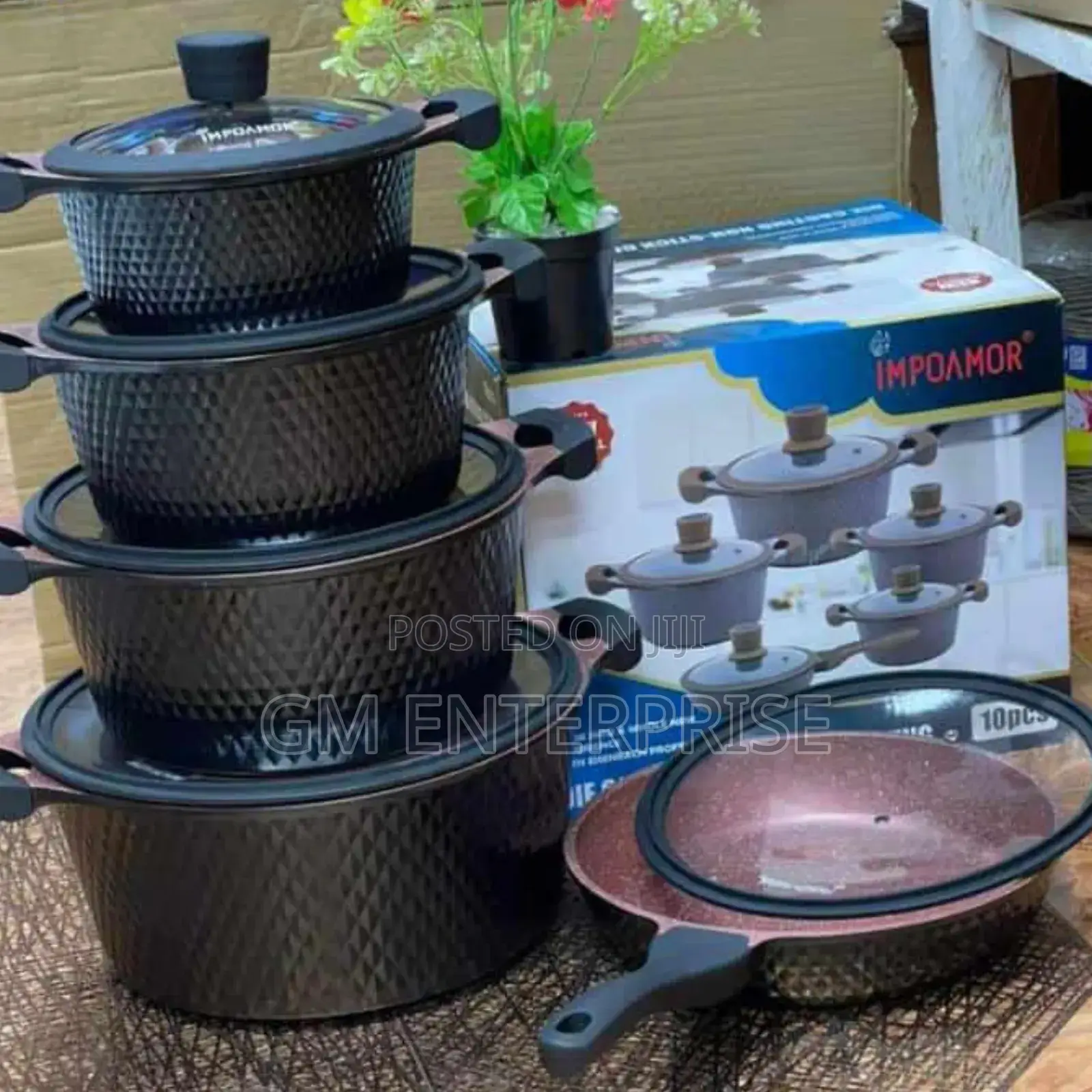 Black 10pcs Tc Die Cast Cook Ware Set