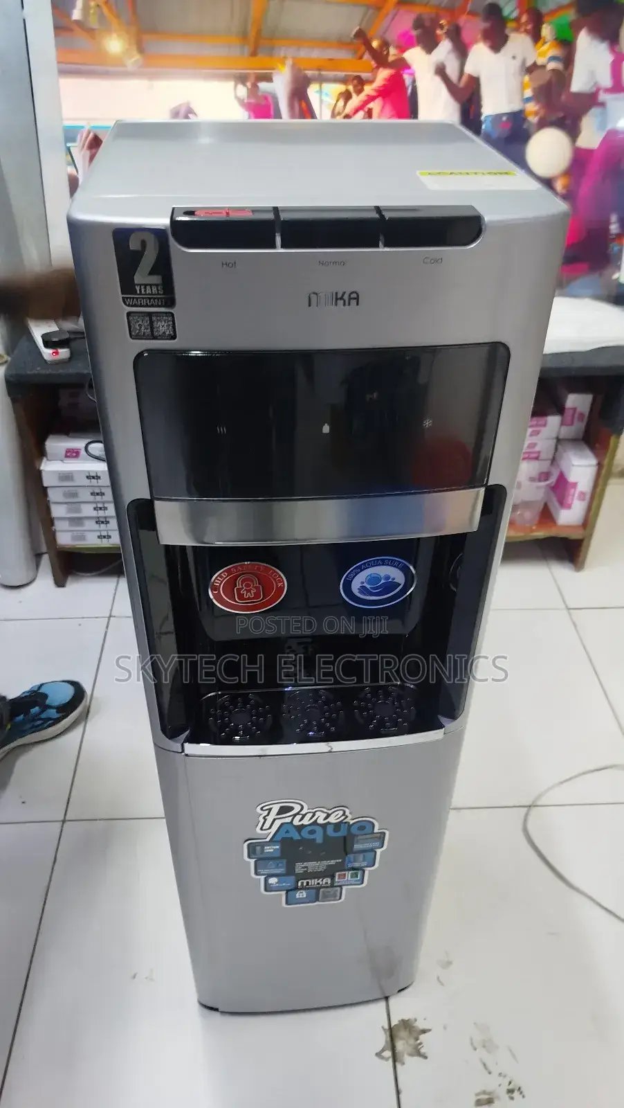 Mika Water Dispenser With Compressor