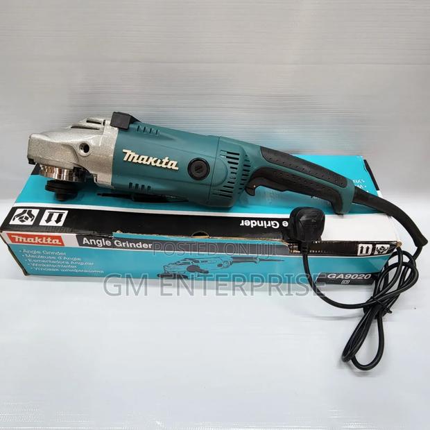 Makita Grinder 9 Inches