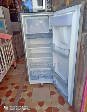 Hisence 176ltr With Dispenser 6months Old, A+ ,