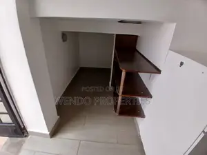 2bdrm Duplex in Karen C for rent