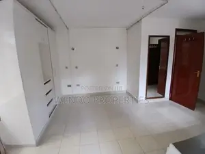 2bdrm Duplex in Karen C for rent