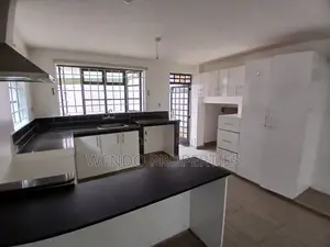 2bdrm Duplex in Karen C for rent