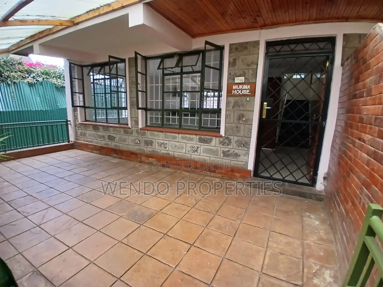 2bdrm Duplex in Karen C for rent