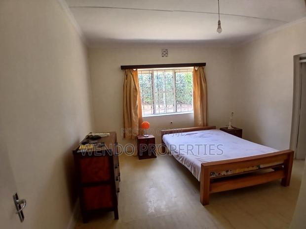 4bdrm Bungalow in Hardy for rent - thumbnail 4