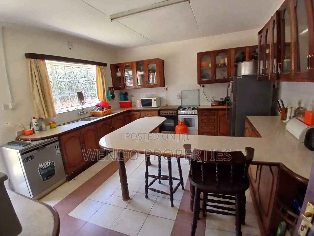 4bdrm Bungalow in Hardy for rent