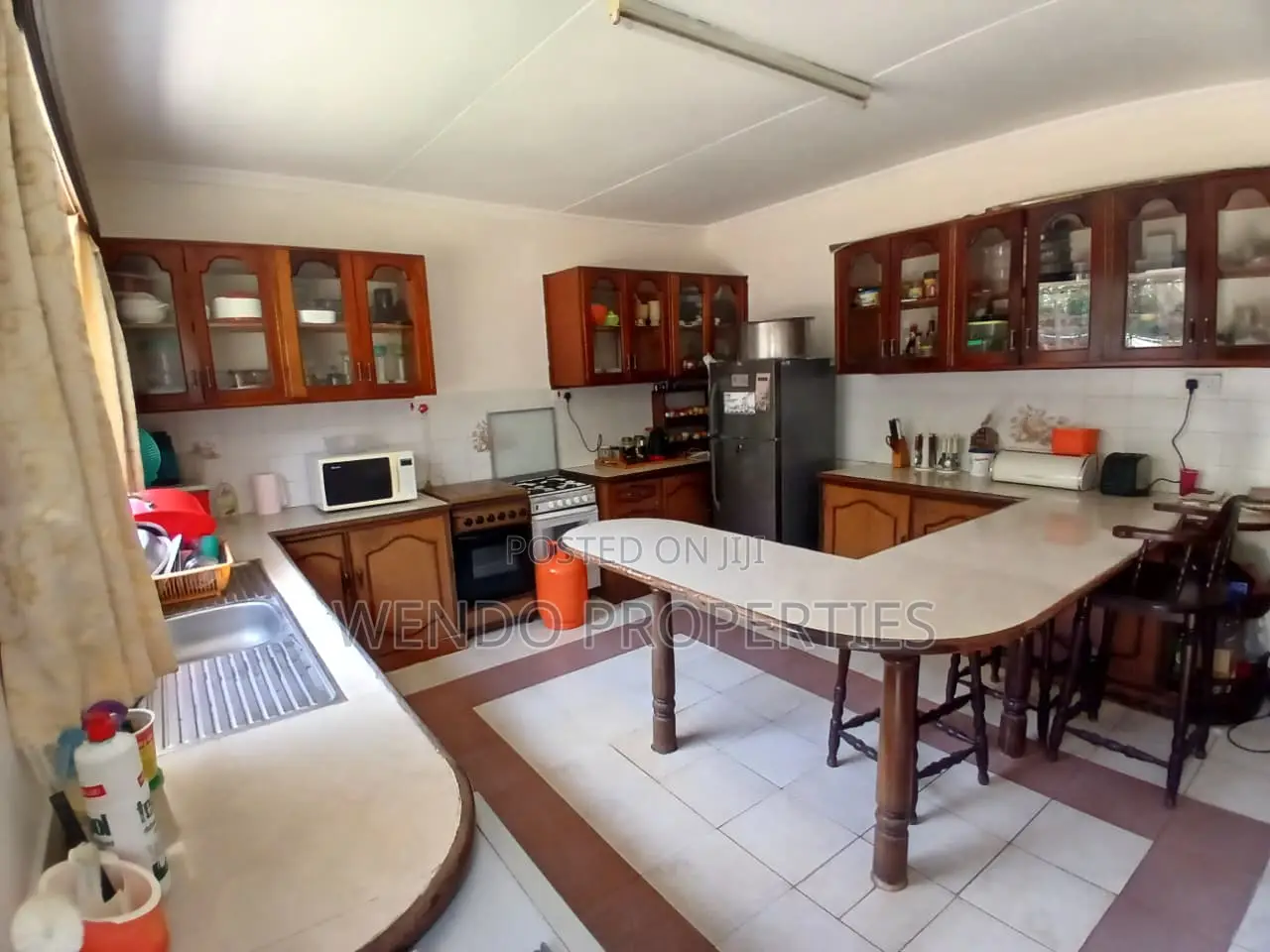 4bdrm Bungalow in Hardy for rent