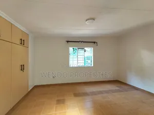 2bdrm Bungalow in Karen for rent