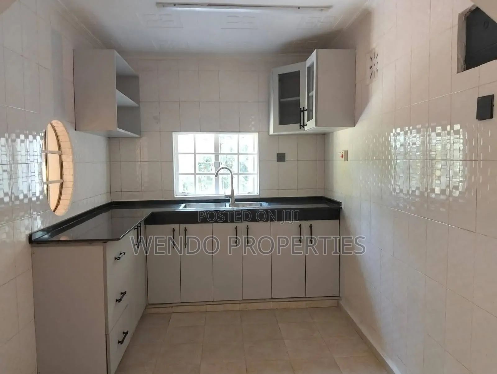 2bdrm Bungalow in Karen for rent
