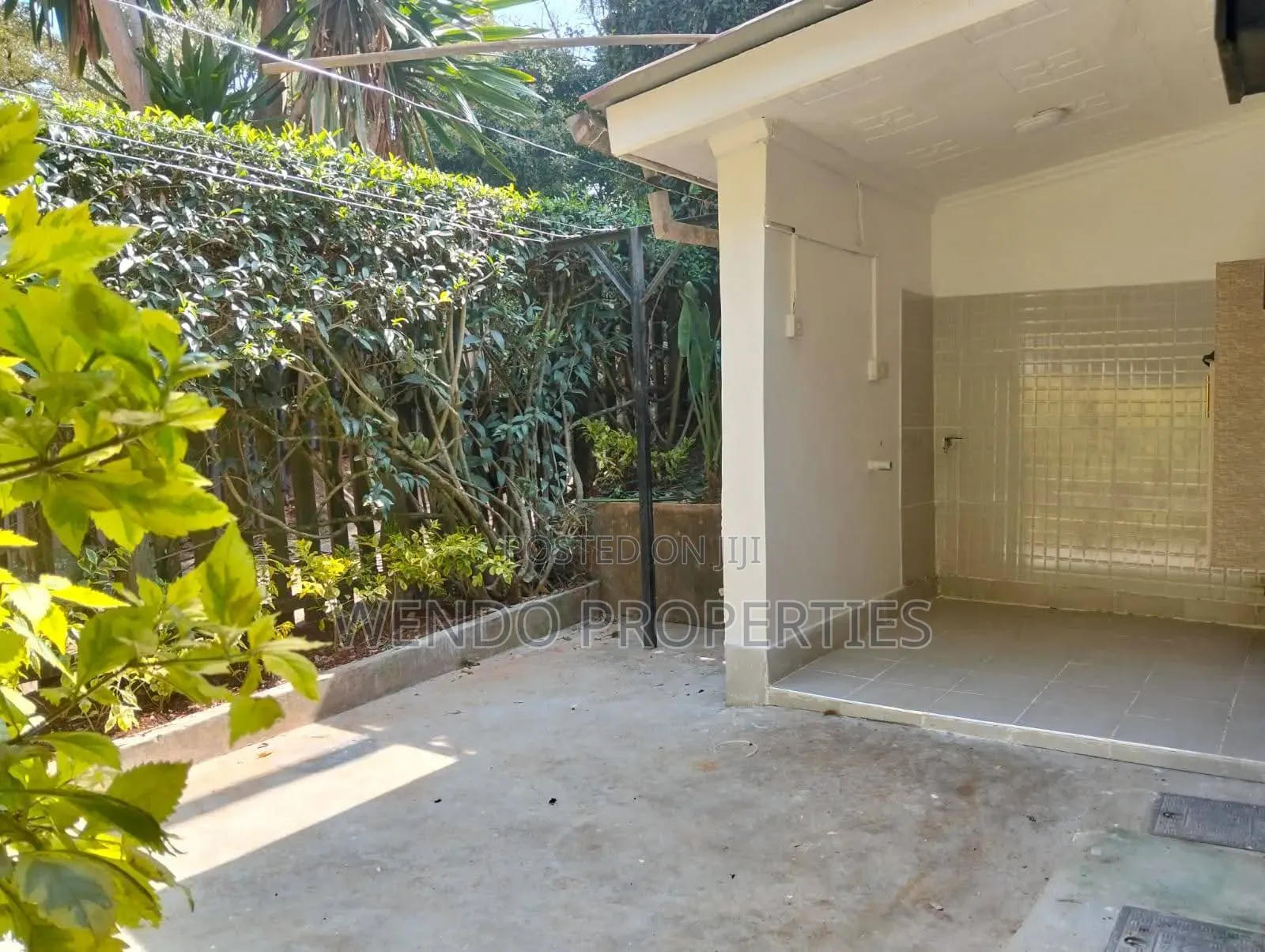 2bdrm Bungalow in Karen for rent
